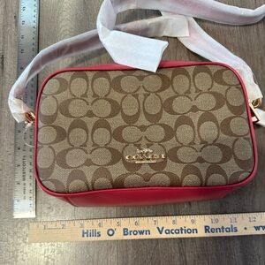 Coach Jes Crossbody in Signature Canvas. Khaki and Poppy color